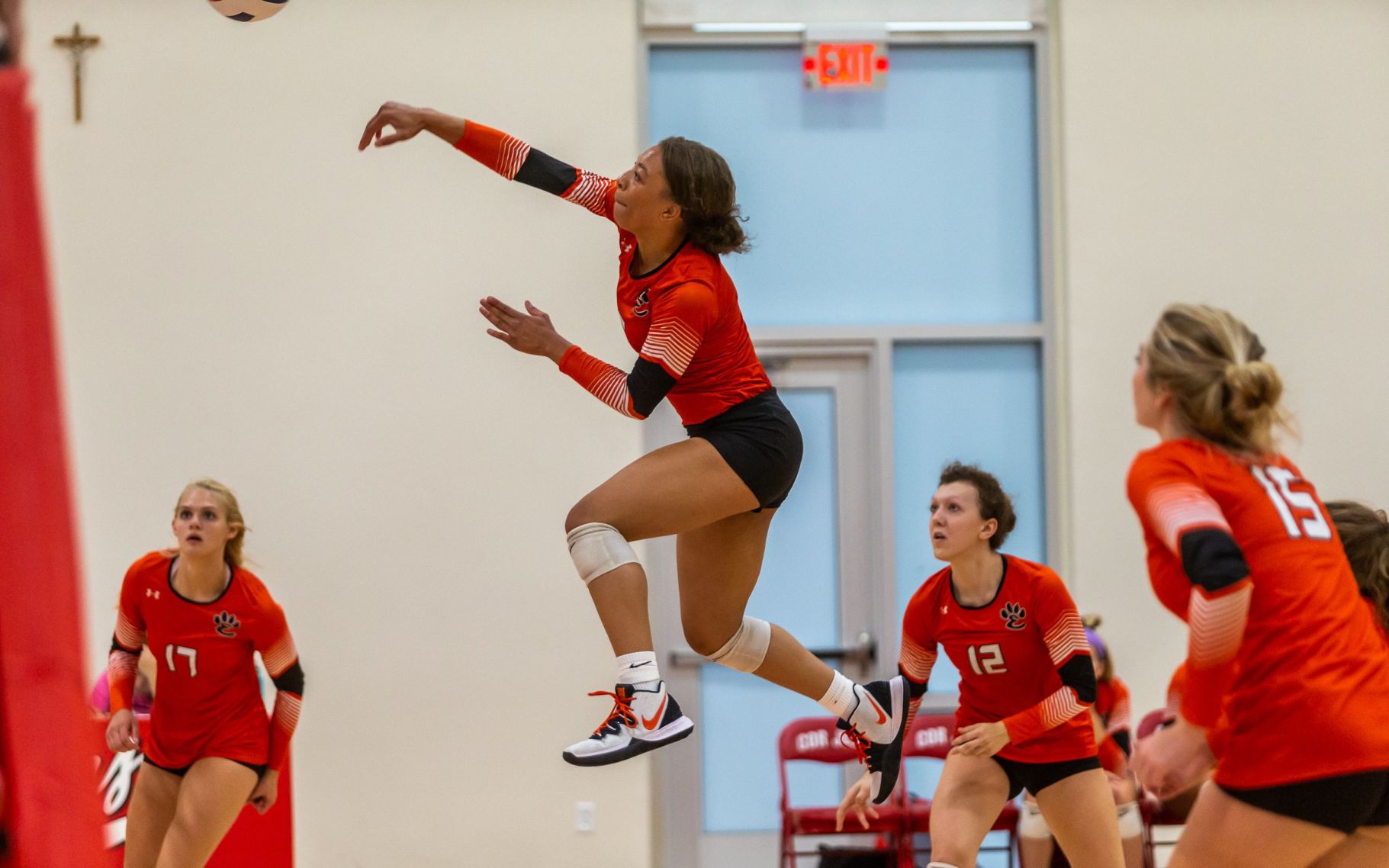 Cor Jesu vs. Edwardsville volleyball